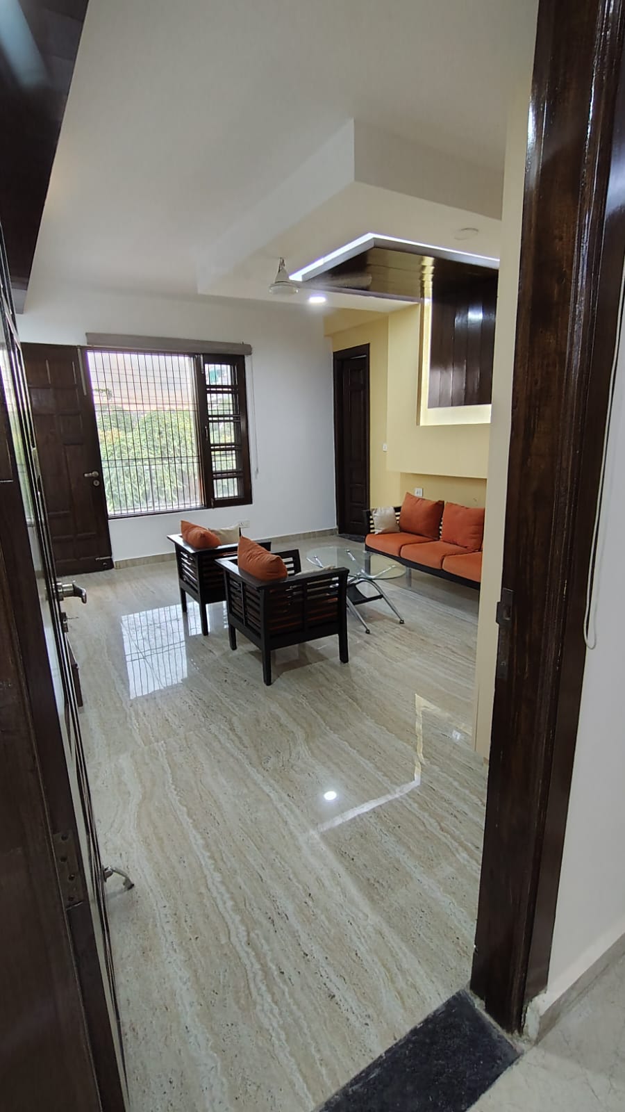 Independent builder floor 