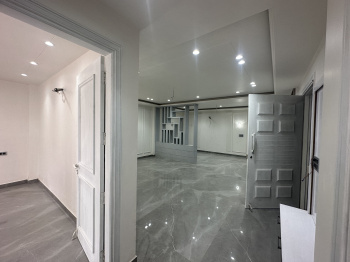 Ultra Luxury Independent floor 