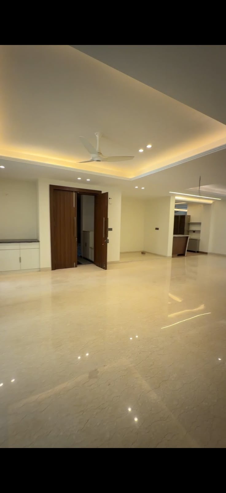 Independent builder floor 