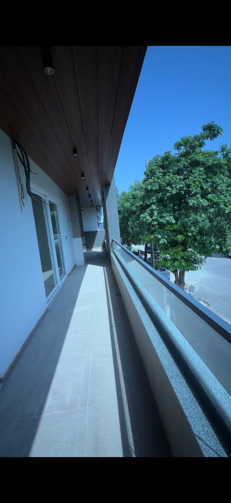Independent builder floor 