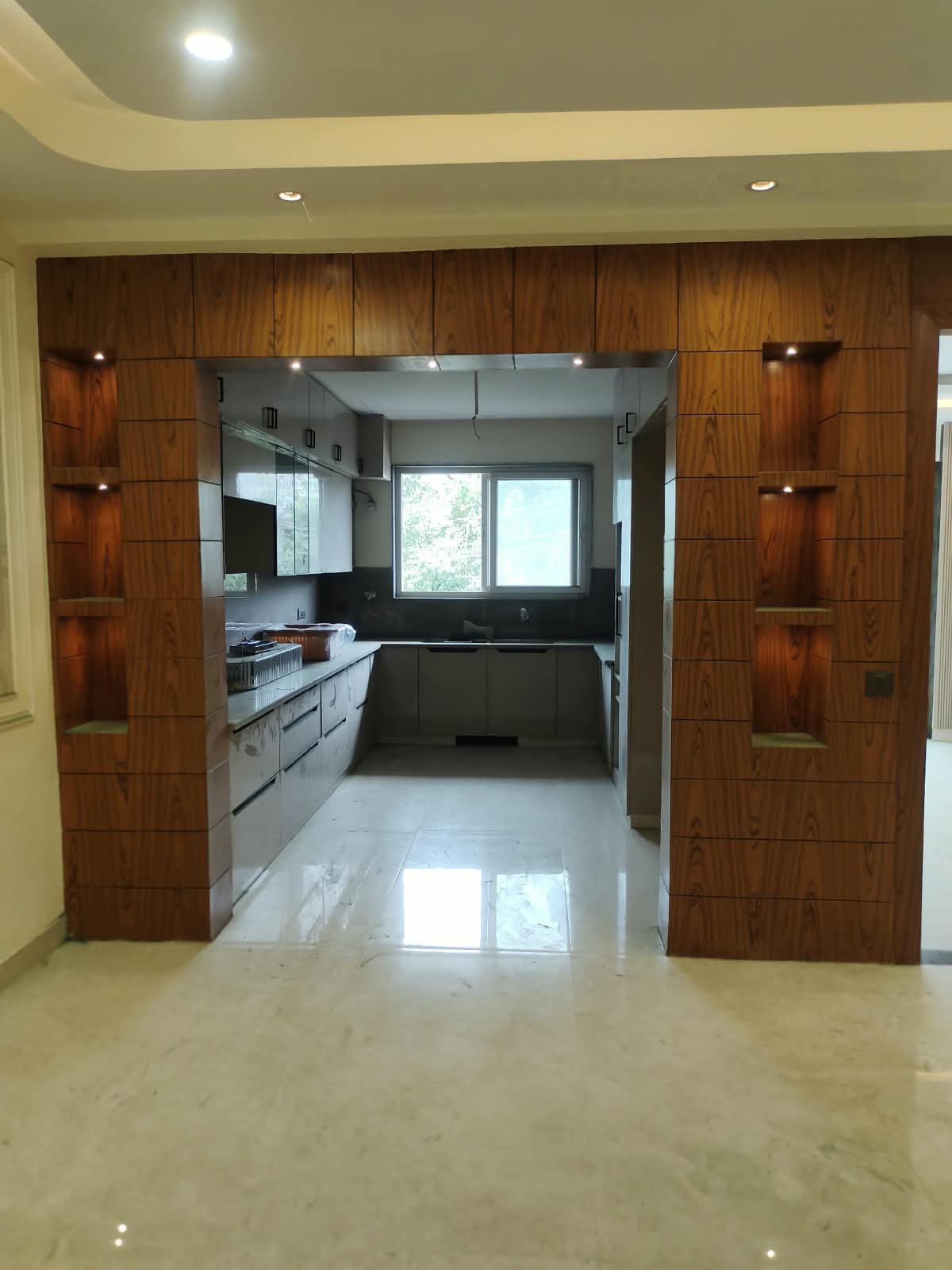 Independence builder floor 