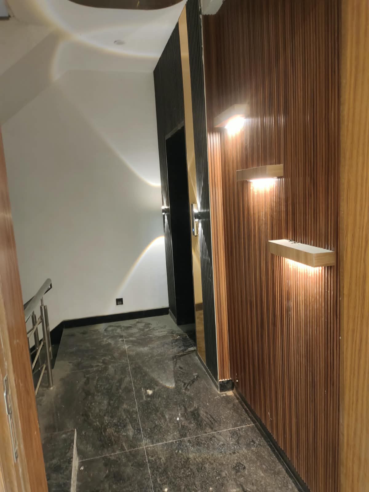 Independence builder floor 
