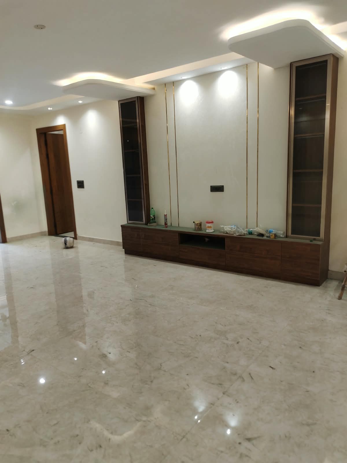 Independence builder floor 