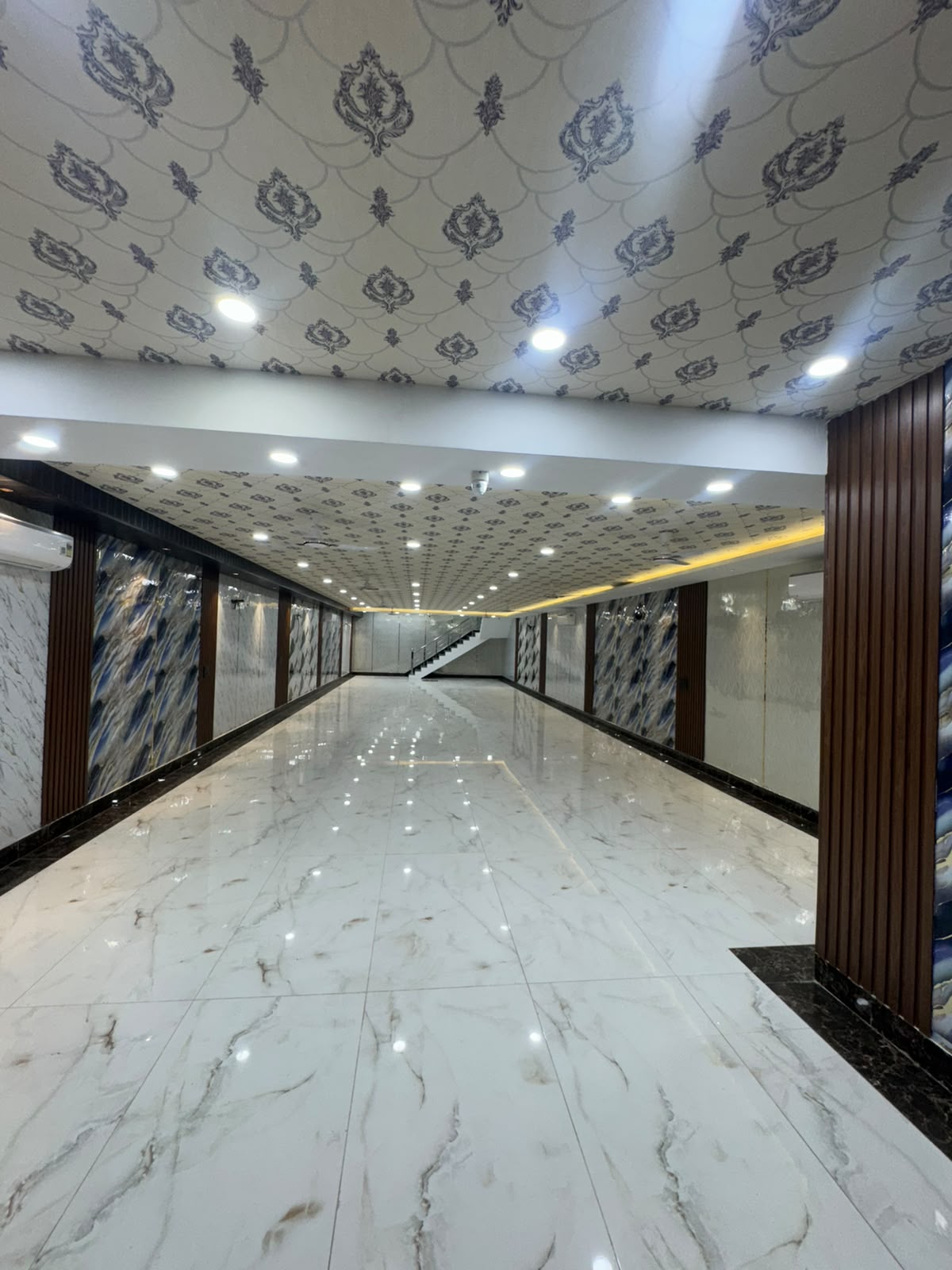 Independence builder floor 