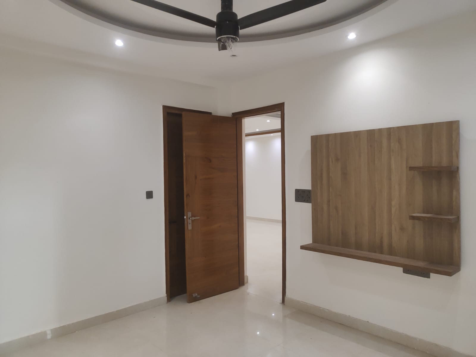 Independence builder floor 
