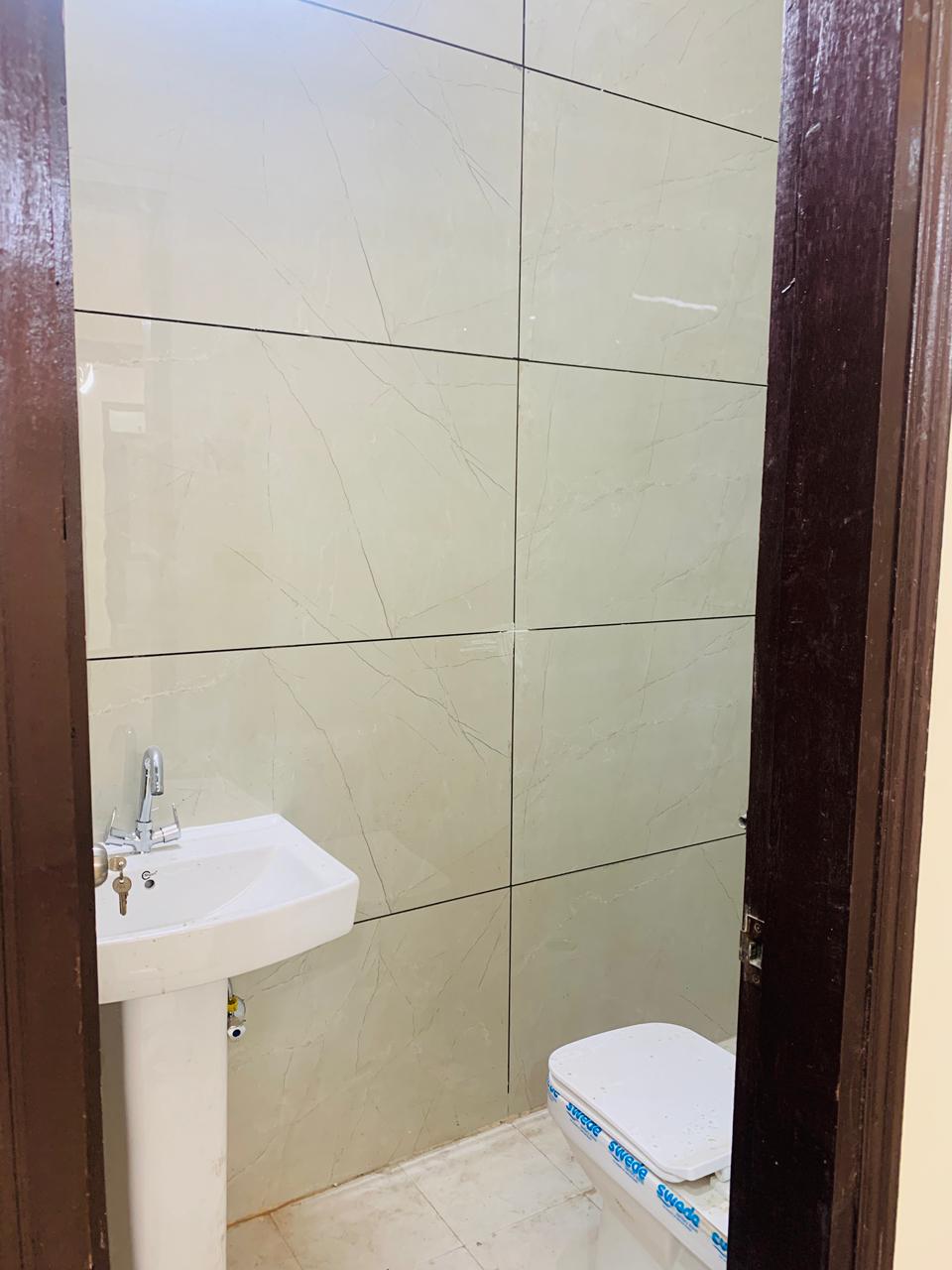 builder floors in green filed faridabad 