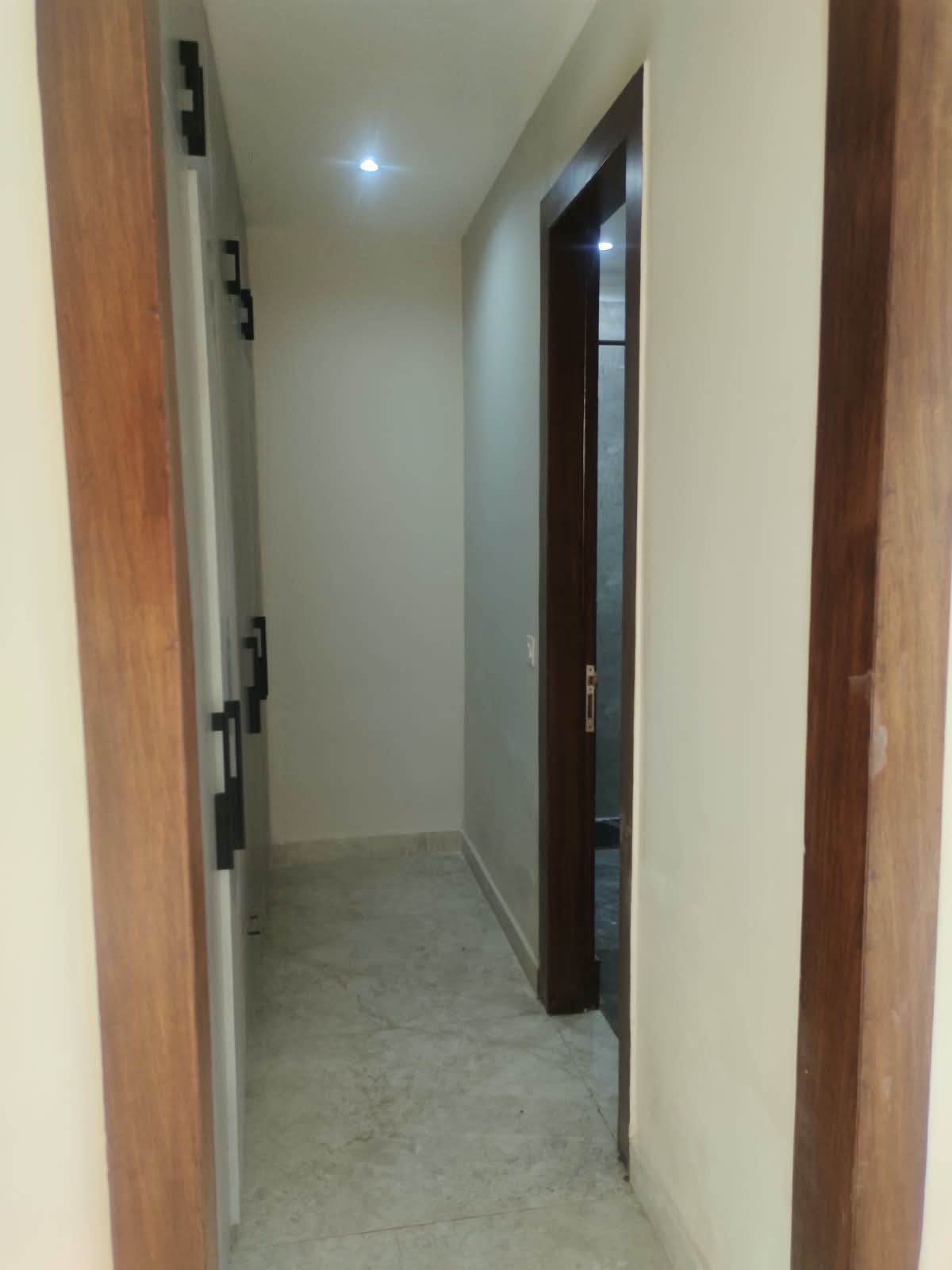 BUILDER FLOORS 