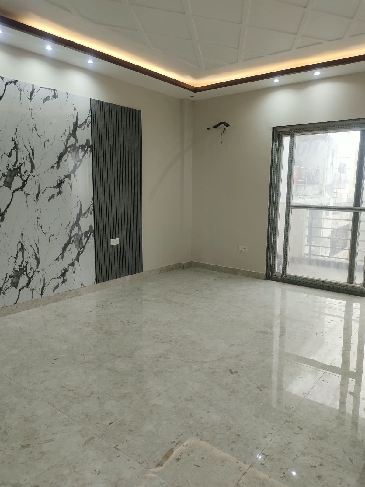 BUILDER FLOORS 