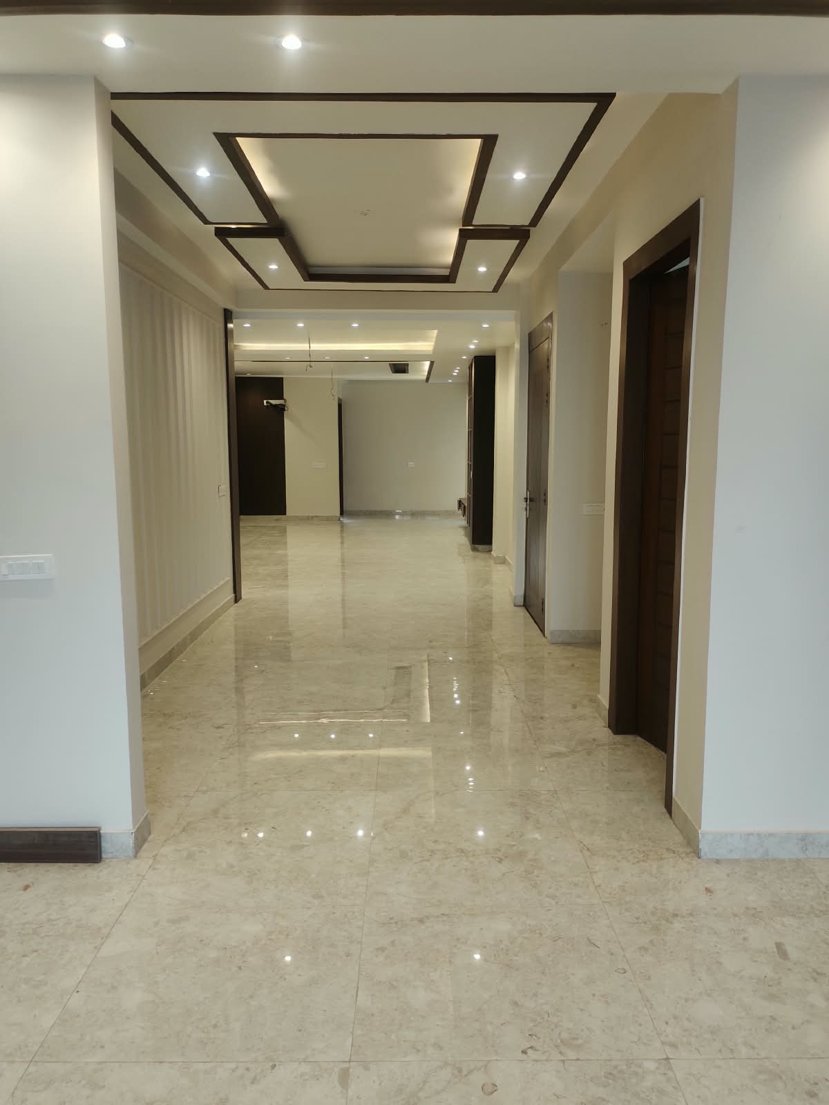 BUILDER FLOORS 